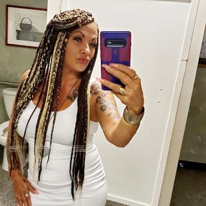 Meet your Posher, Jada